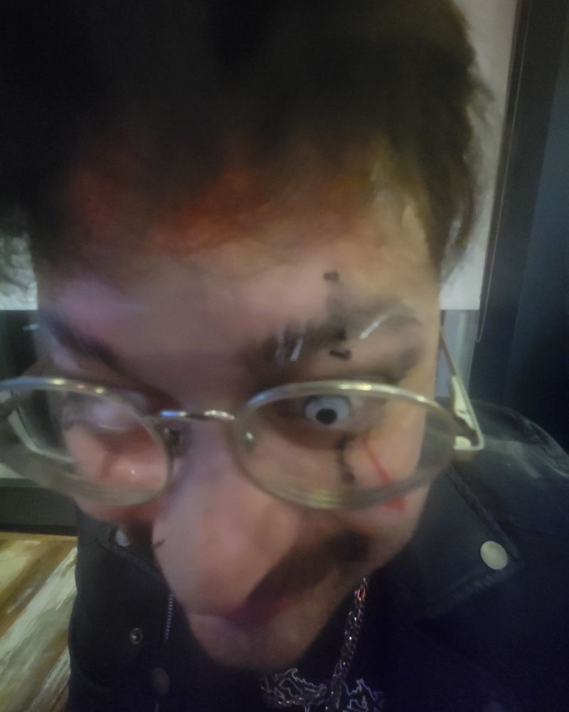 Ad half drag at 0.5x camera lens