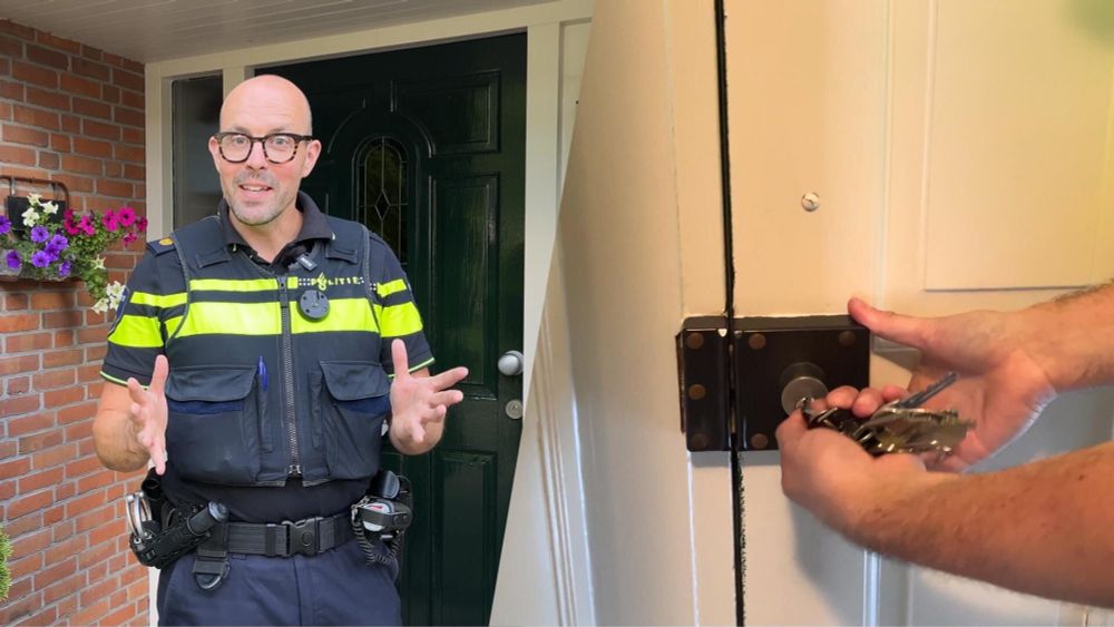 Video: Politieagent Jan Martijn laat zien hoe je een woninginbraak voorkomt tijdens je vakantie