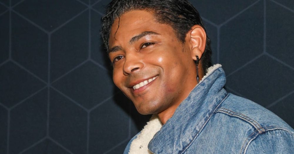 Singer B. Howard will join acts from Belarus, Cuba and Venezuela at event in Moscow.