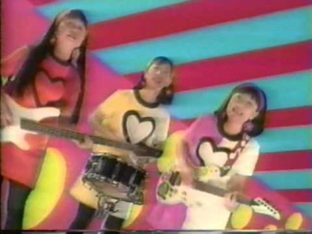 SHONEN KNIFE * Riding On The Rocket * OFFICIAL VIDEO