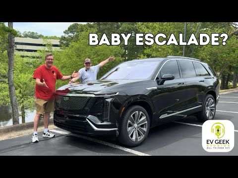 Is this a BABY ESCALADE? 2026 Cadillac Vistiq First Drive and Review
