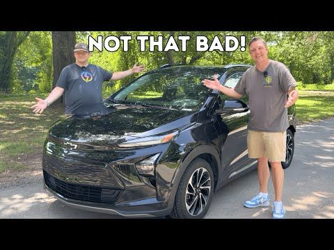 I Think Everyone is TOO HARD On This Car! | 2023 Chevy Bolt EUV First Drive and Review