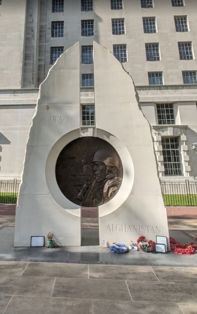A picture of the memorial to the fallen soldiers in Iraq and UK, outside the Department of Defence HQ in London.