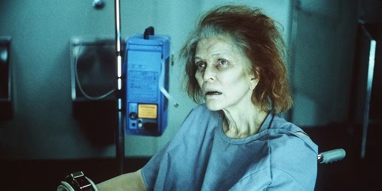 Ellen Burstyn in Requiem for a Dream. Sie sieht sehr schlecht und krank aus.