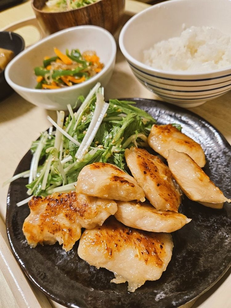 照り焼き接写。水菜を添えています。
青空ごはん部