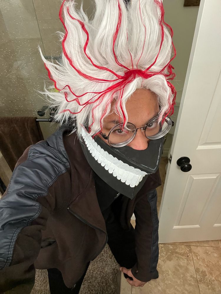 I’m really Happy that this cosplay turned out So Well and can’t wait to add the Makeup and get the Outfit in the future!!!!!