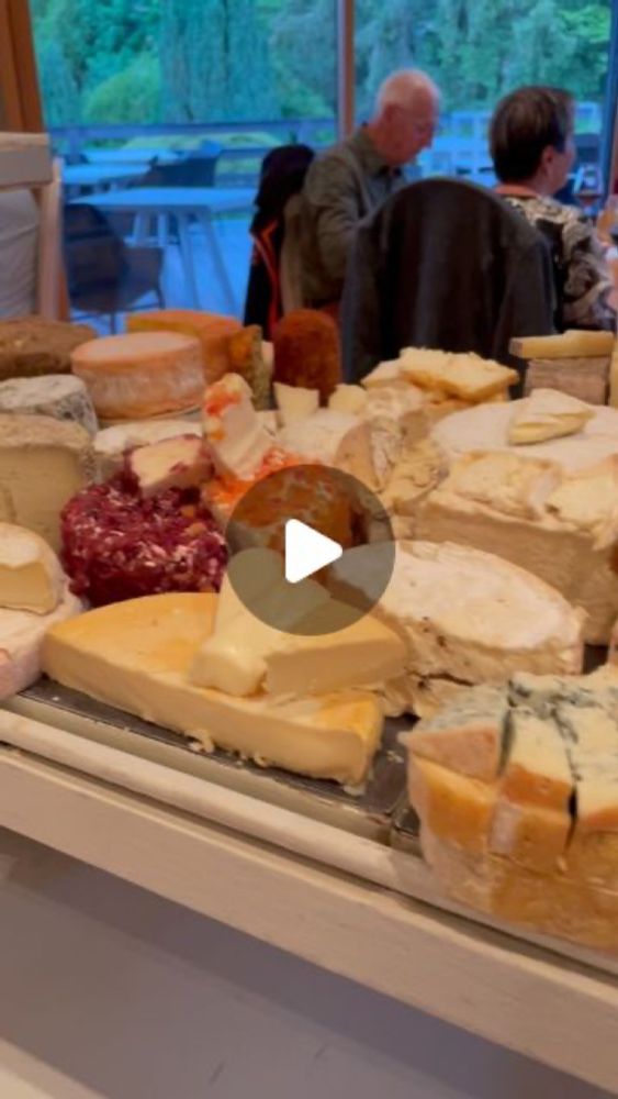 Dave Schacht & David Dunleavy on Instagram: "Le fromage - not a typical course in the US, but it is almost a religion in France. This was the most bountiful “chariot de fromages” that we have ever see...