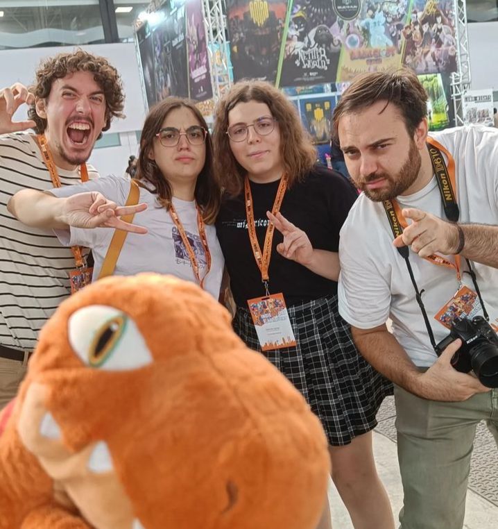 A group of wild Remullas. Posing. Who is Javier pointing at? A mistery that still waits to be solved.....