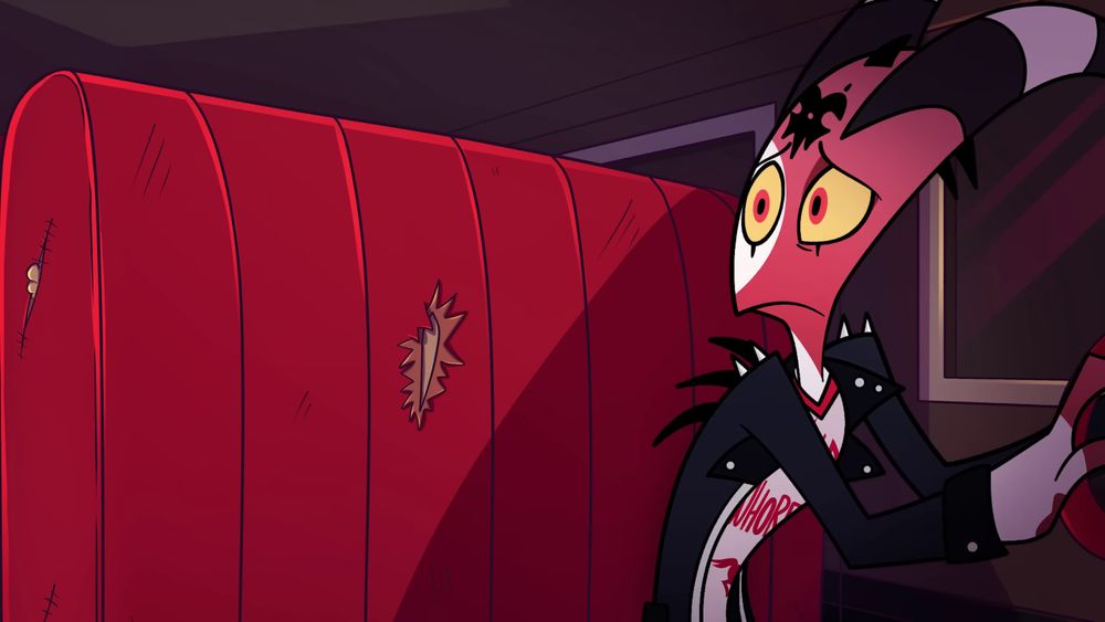 QUEEN BEE (S1E8)
