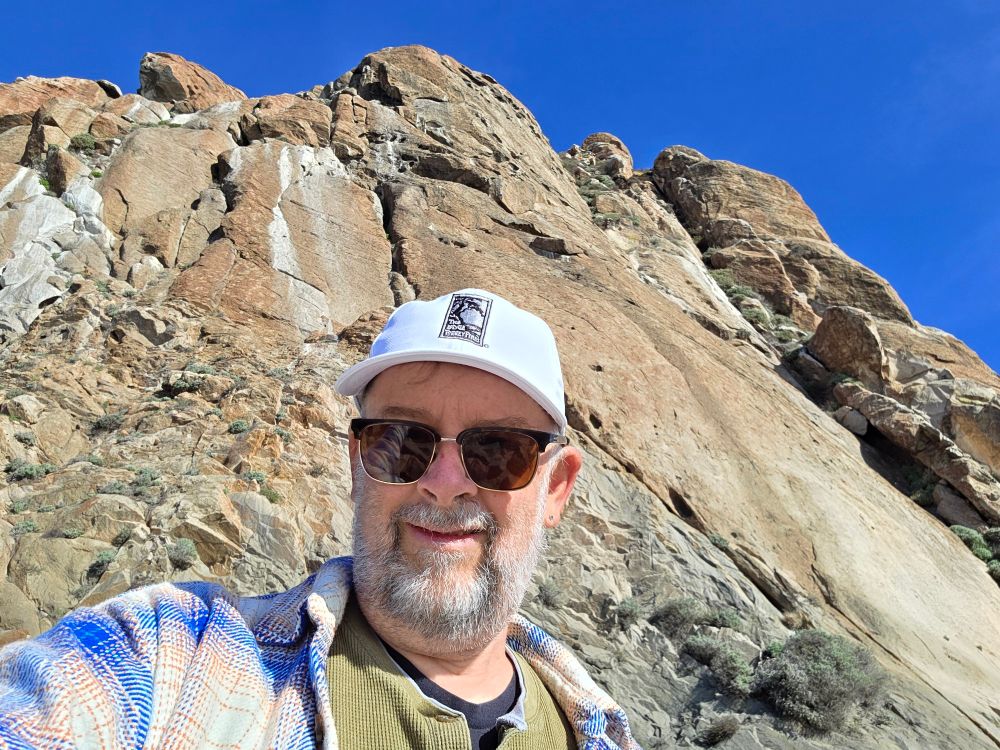 I explored Morro Rock and the Morro Rock Ecological Reserve, today, December 1, 2025.

#MorroRockEcologicalReserve
#MorroRock
#MorroBay
#CentralCoast