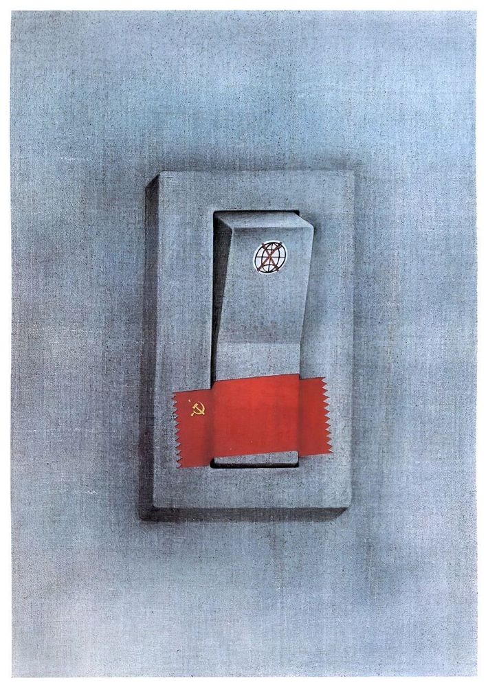 Picture of failsafe with USSR flag ductape preventing pressing the button to end the world.