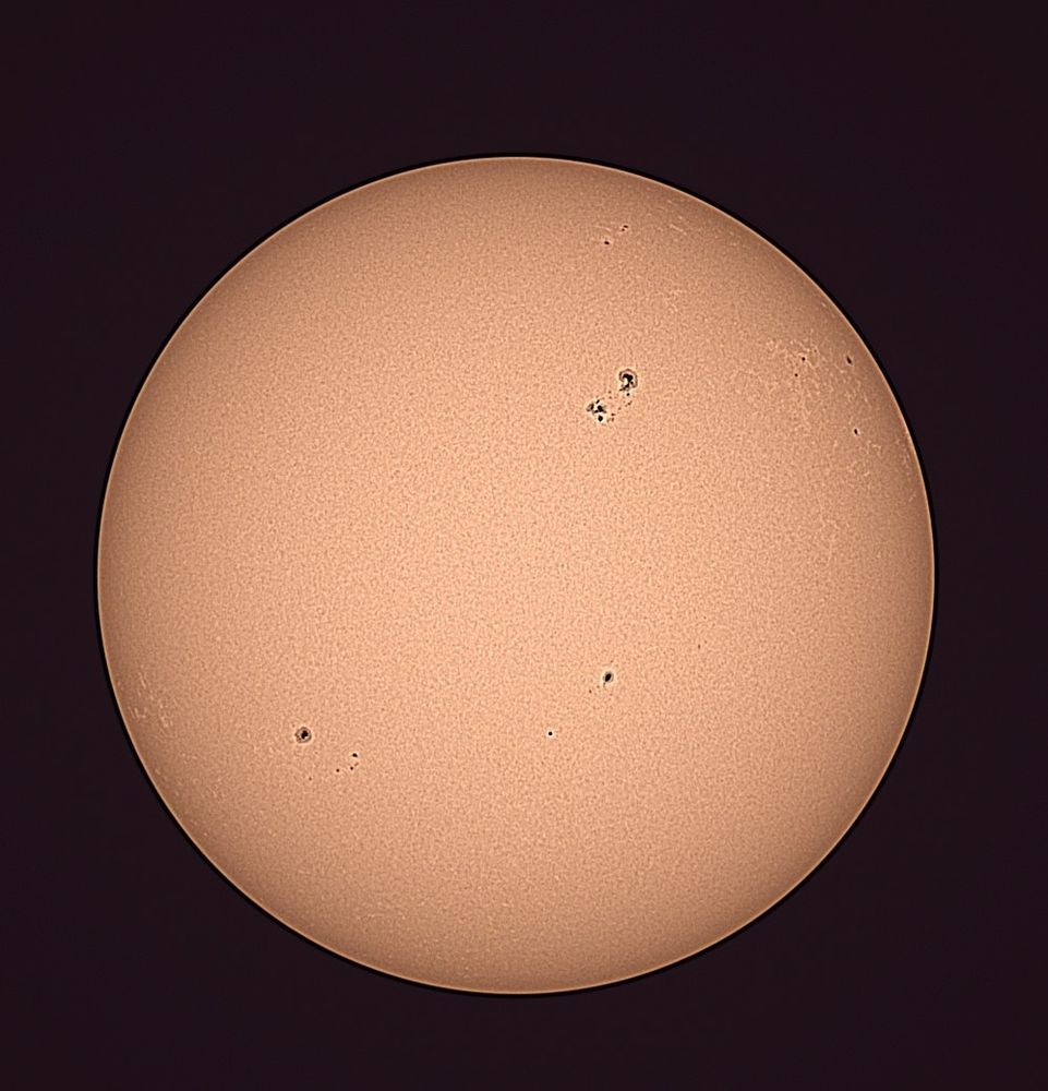 Stacked raw video image of this morning's sun.