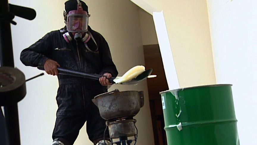 Richard Serra on the set of CREMASTER 3, Solomon R. Guggenheim Museum, New York, New York, 2000. Production still from Art in the Twenty-First Century, episode “Consumption,” season one, 2001.