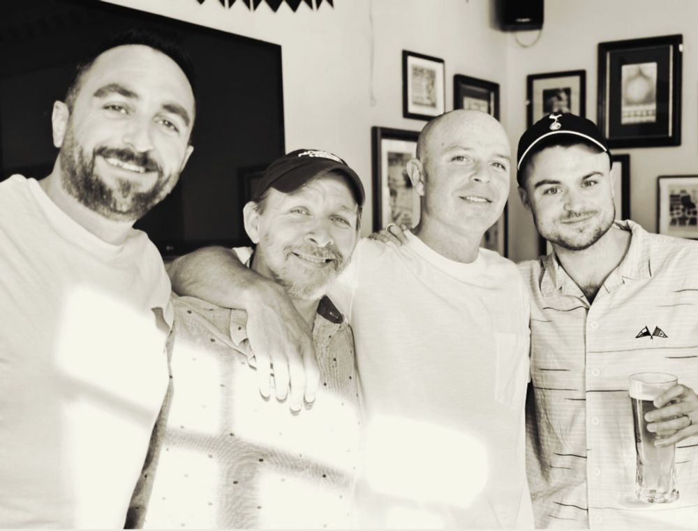 Patrick Fakeman, Rob Dyson, Enzo Van Baelen, Wichita LimeWire/Love in Dust (Thom)