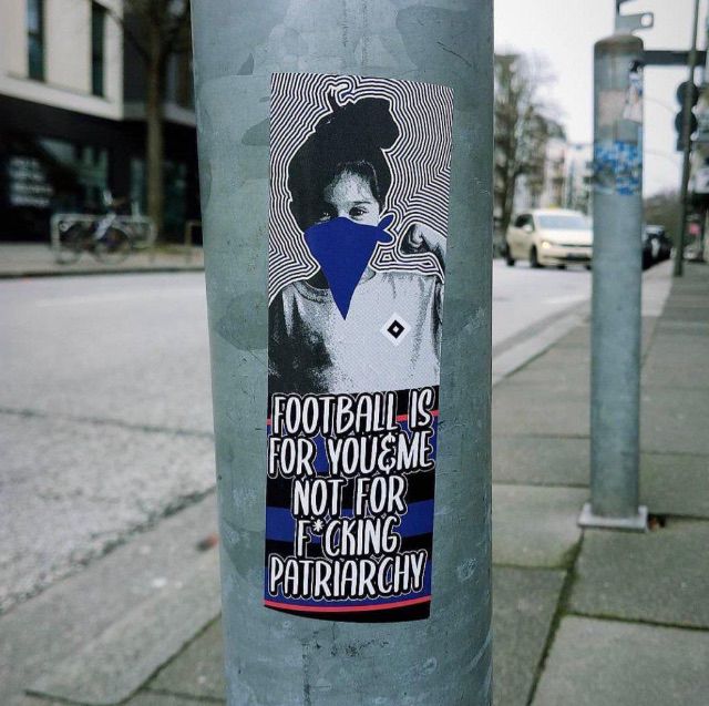 HSV-Sticker mit der Aufschrift: Football is for you and me, not for f*cking patriarchy 