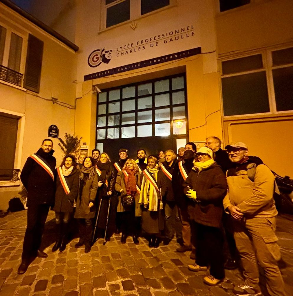 Mobilisations des élu.e.s parisien.nes devant le Lycée régional Charles de Gaulle. Eric Pliez, David Belliard, Danielle Simonnet, Jacques Baudrier, Maxime Sauvage, Lila Djellali, Frédéric Hocquard, Anne Baudonne, Jean-Baptiste Salachas, Martin Bussy, Annie Gafforelli, Florence Herrero, Epency Epara Epara, Carine Ekon, Ladji Sako.