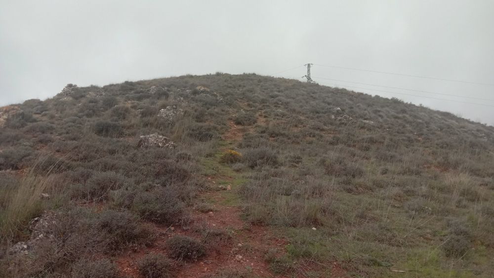 cuesta, o puede ser una montaña pequenita, pues no sé