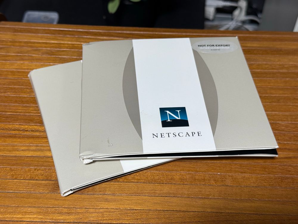 Netscape Navigator 1.2 floppy folder