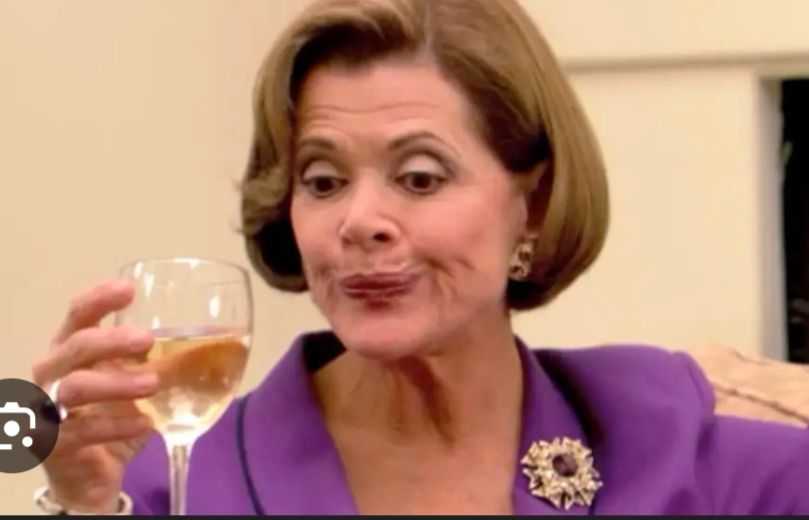 Lucille Bluth (Jessica Walter)