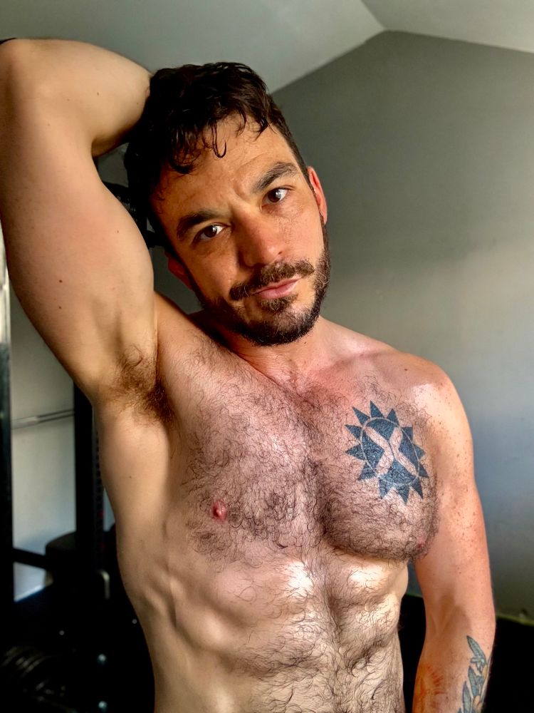 Gym selfie. Serving you sweat, pit and pumped tiddies 
