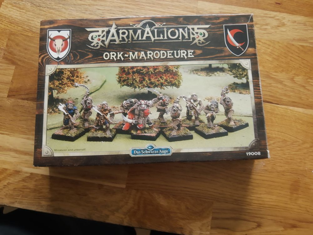 Box Armalion Orks I found while searching for bits to use on the cavalry