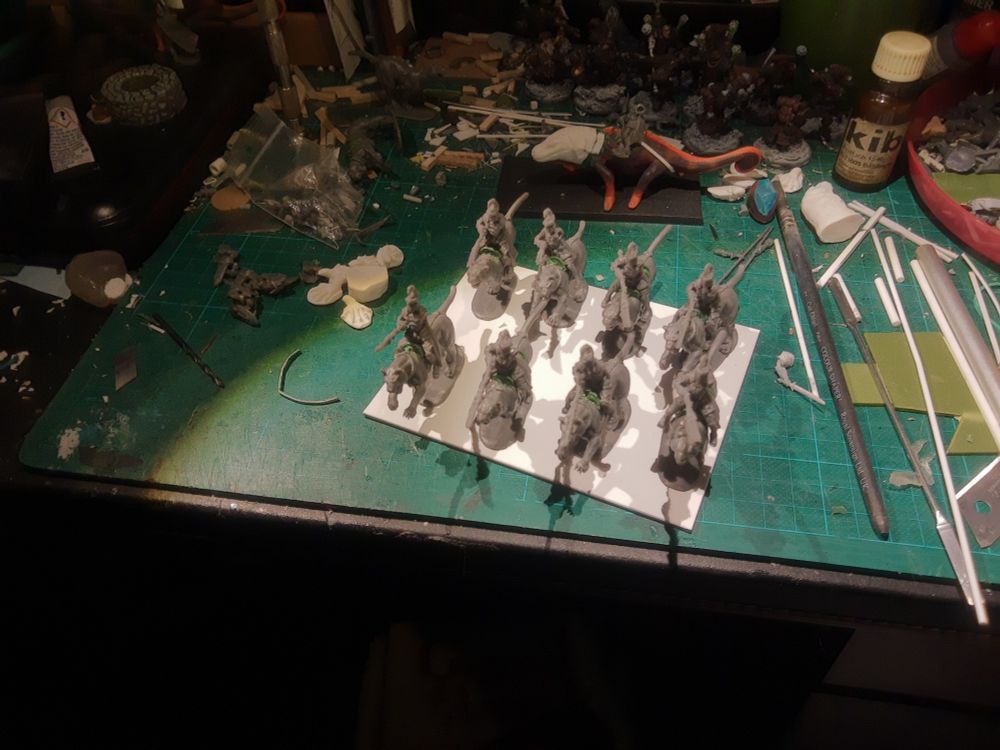 Elves heavy cavalry on Panthers, testing position on the unit base