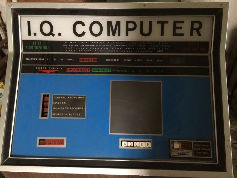 Close-up of the console for I.Q. Computer.

https://forums.atariage.com/topic/227253-help-nutting-industries-ltd-iq-computer/