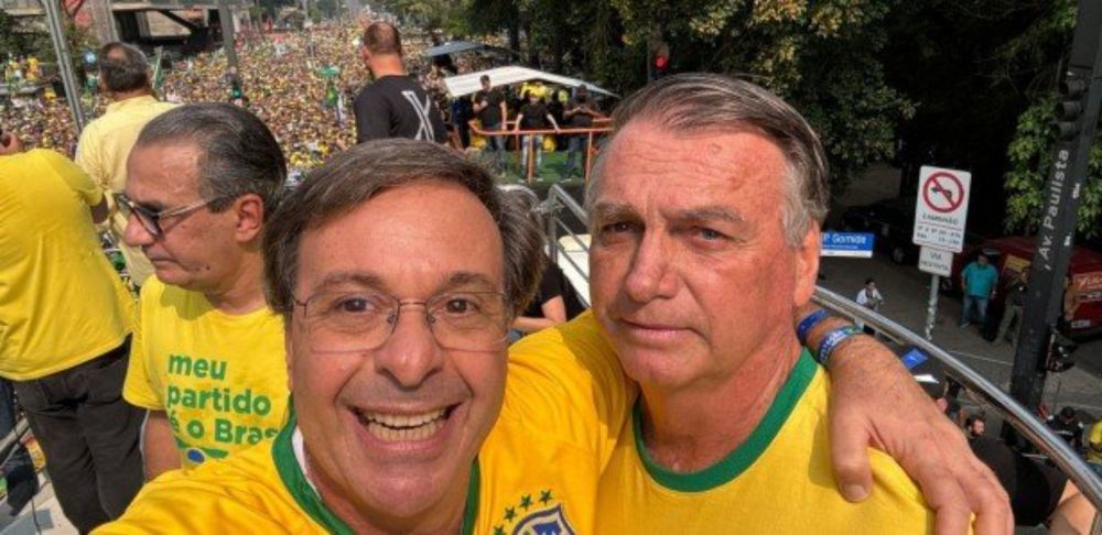 Bolsonaro grava vídeo dizendo que Anderson Ferreira está sabotando Gilson Machado no Recife