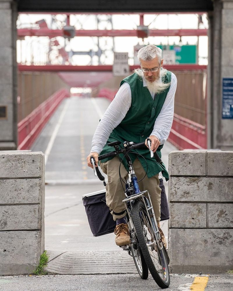 The Williamsburg Bridge Riders