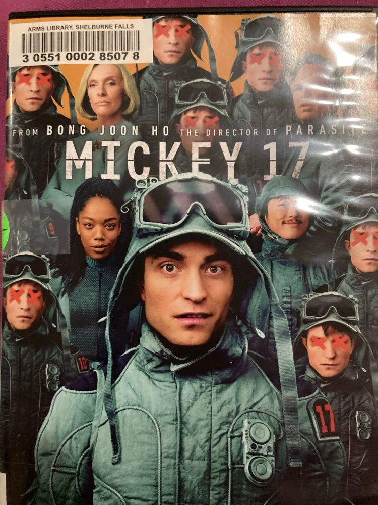 Cover of DVD for film Mickey 17.