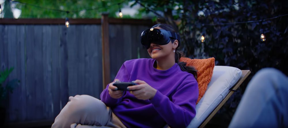 I get everyone's excited for the new Steam Machine, but I don't think the Steam Gaze is getting enough attention. Depending on battery life, this thing might just replace my Meta Quest 2.