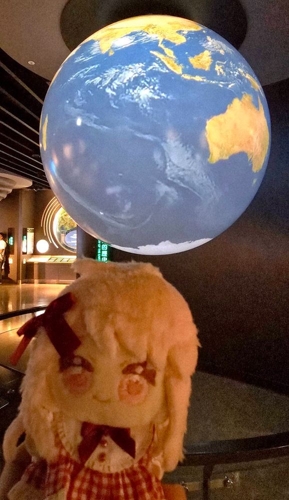 不管怎麼調都好暗…隨便拍拍🥵