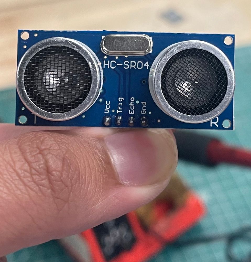 A sensor. Plus my thumb.