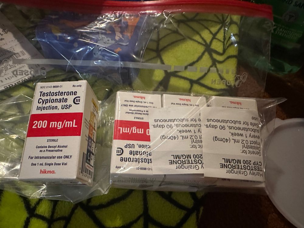 number of SINGLE DOSE bottles I received: four. SINGLE DOSE MEANS I CAN ONLY USE IT ONE TIME THEN IT IS NO LONGER VIABLE IT WILL NOT WORK