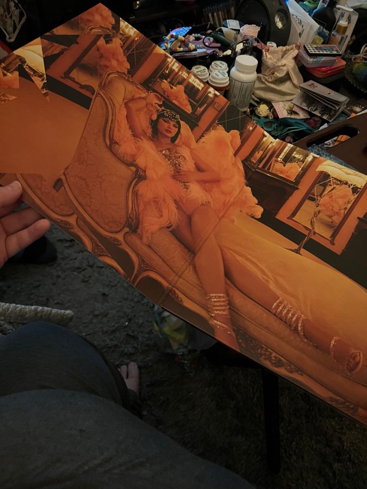 the inside cover of my edition of the life of a showgirl 