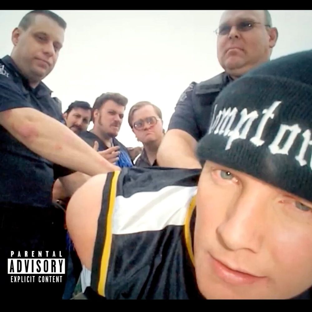 Trailer park boys J-roc wird verhaftet. 