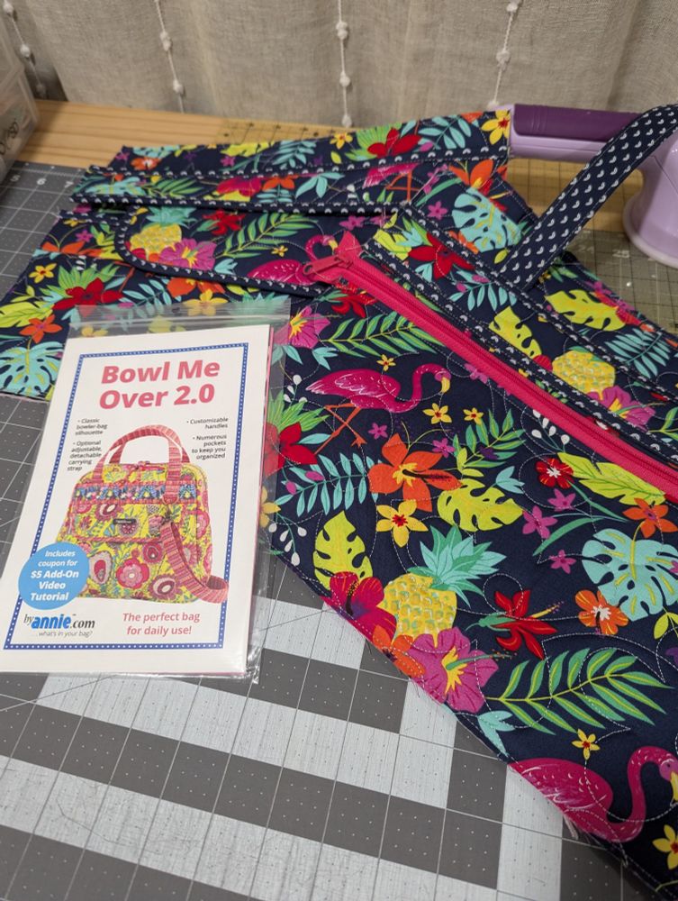 Next project on the deck. Bowl Me Over 2.0. Made with a flamingo fabric with a navy background.