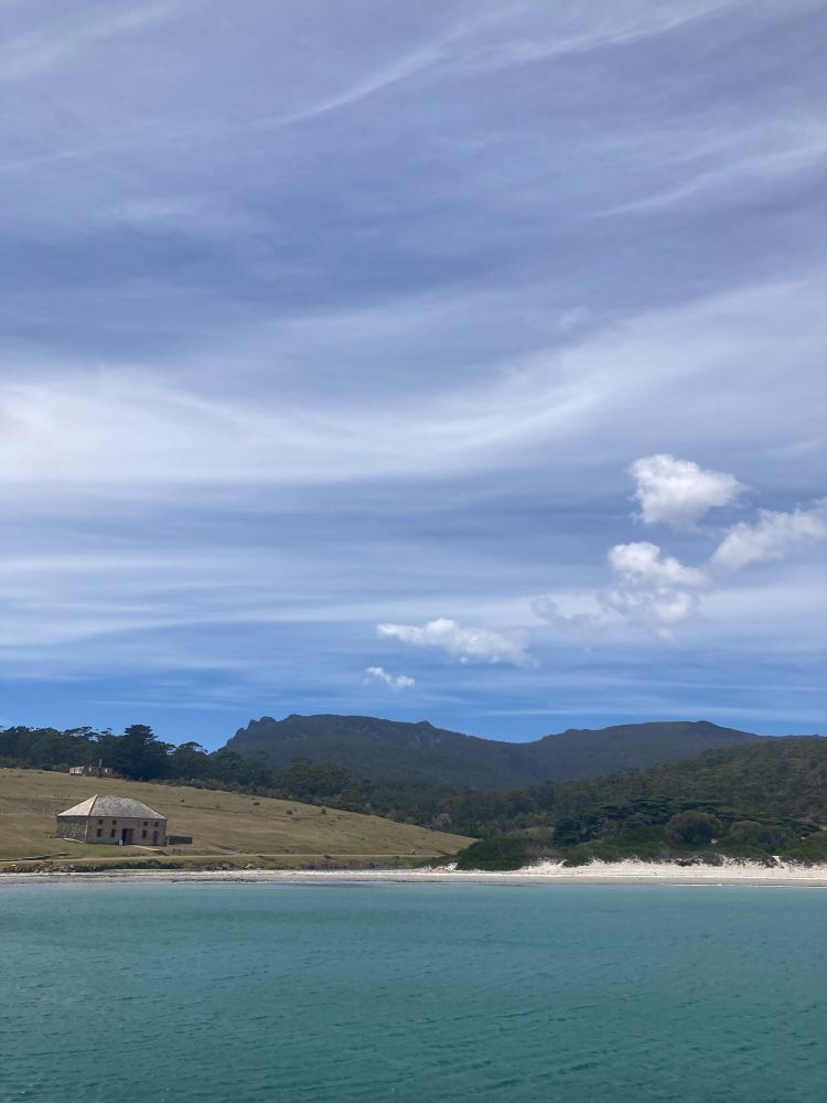 Turquoise water, white sand, blue sky, only one small heritage cottage. It’s Maria Island in Lutruwita/Tasmania, home to abundant wildlife and no population of humans. 