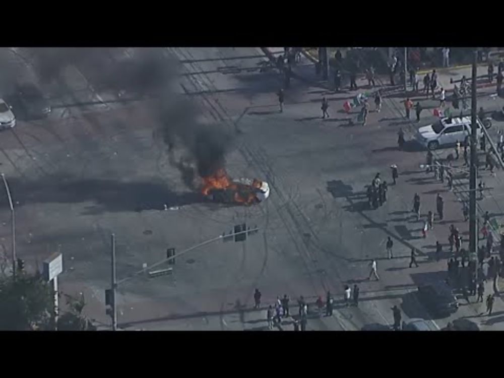 LIVE: Protesters and federal agents clash; Border Patrol says 'several' arrested