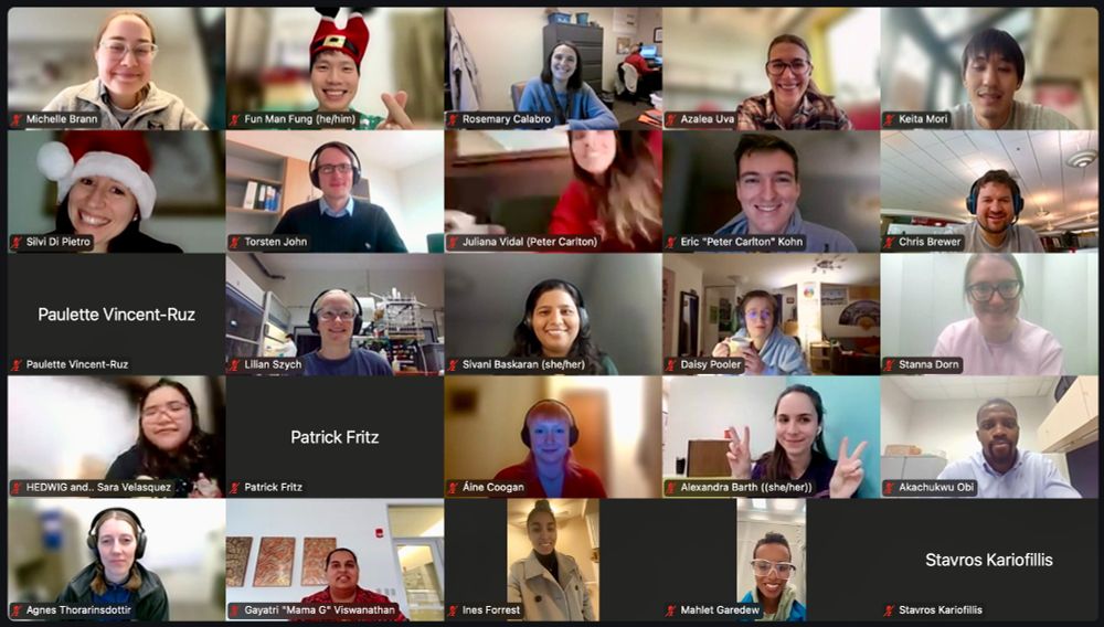 A grid of 22 smiling CAS Future Leaders community members.