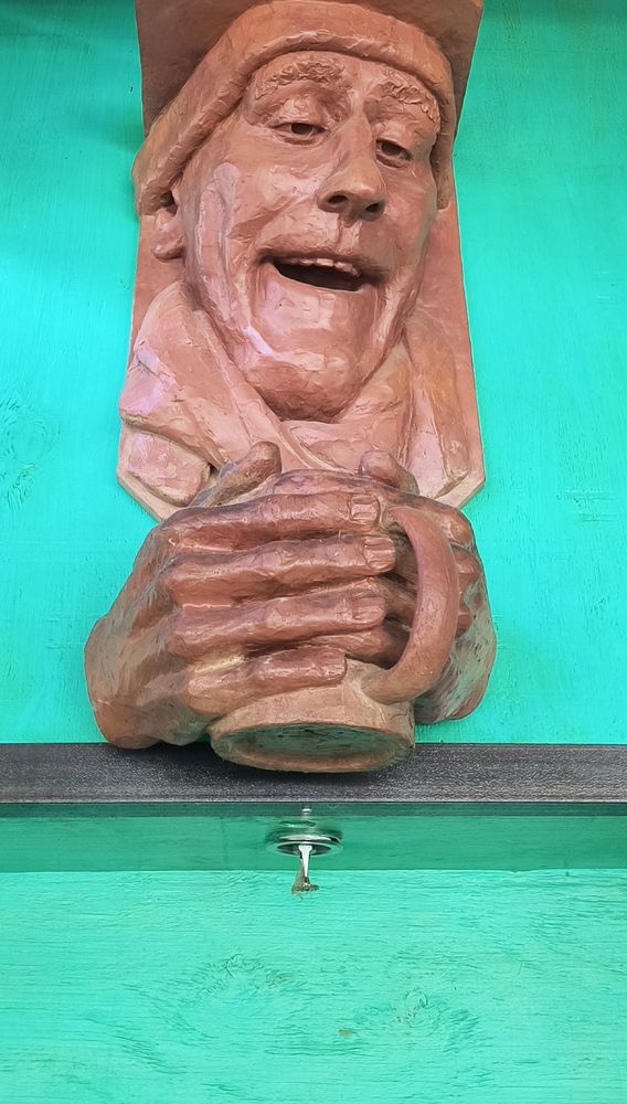 On a cafe on Milwaukee Ave 