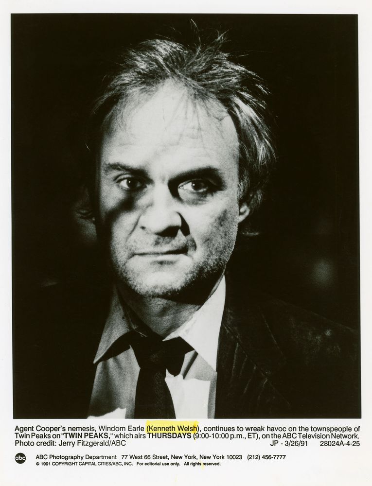 Publicity photo of Kenneth Welsh as Windom Earle