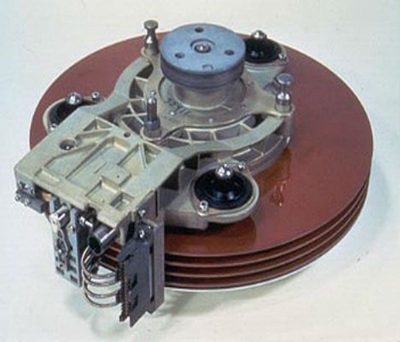 IBM 3340 data module