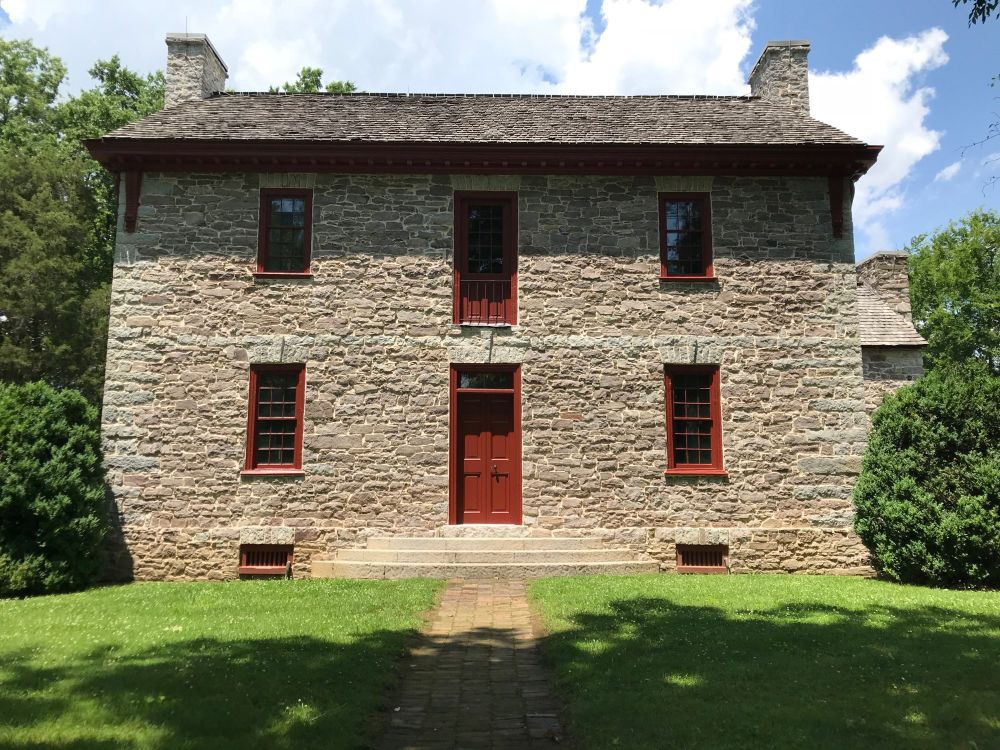 Picture of the Ramsey House in Knoxville, Tennessee, built in 1797 for Francis Alexander Ramsey. Actual construction was done by Seth Smith, a Pennsylvania Quaker stonemason who built several stone houses in East Tennessee.