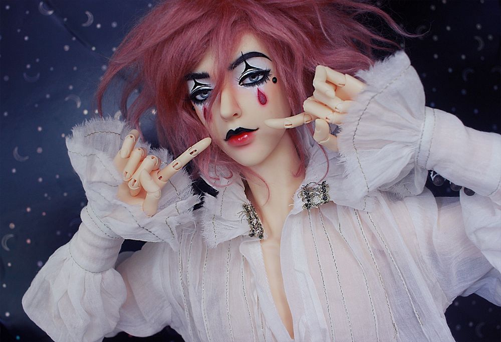 Mephisto: Doll Family-H Qiyu