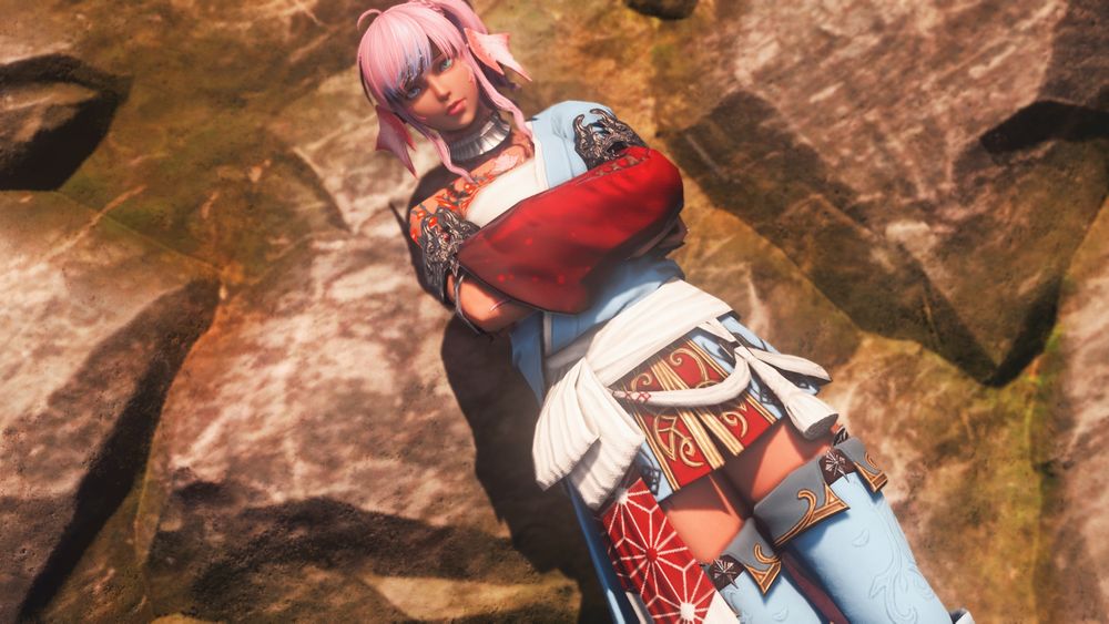 Sylari in a sky blue and rolanberry ready skirt and robes, without spriggan hat or Midna, leaning against a wall in kugane