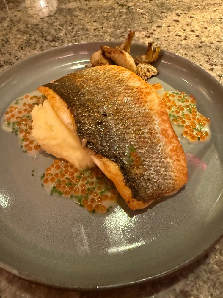 Fish. Potoooo, roe?