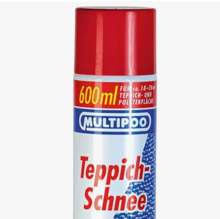 A can of Teppich-Schnee (carpet cleaning foam), from the well known brand Multipoo.