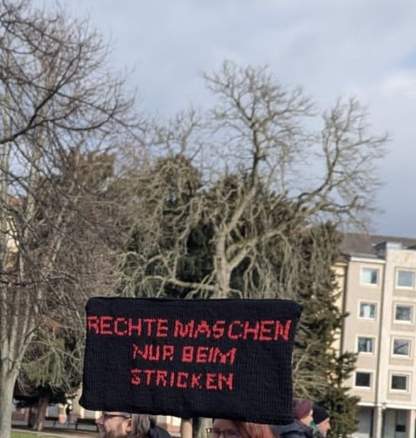 Plakat: Rechte Maschen nur beim Stricken