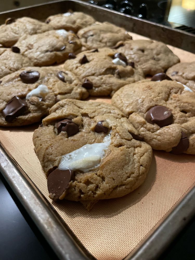 Baked S’more cookies